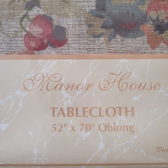 Fall Tabelcloth Oblong 52"x70" NWT - Picture 4 of 6